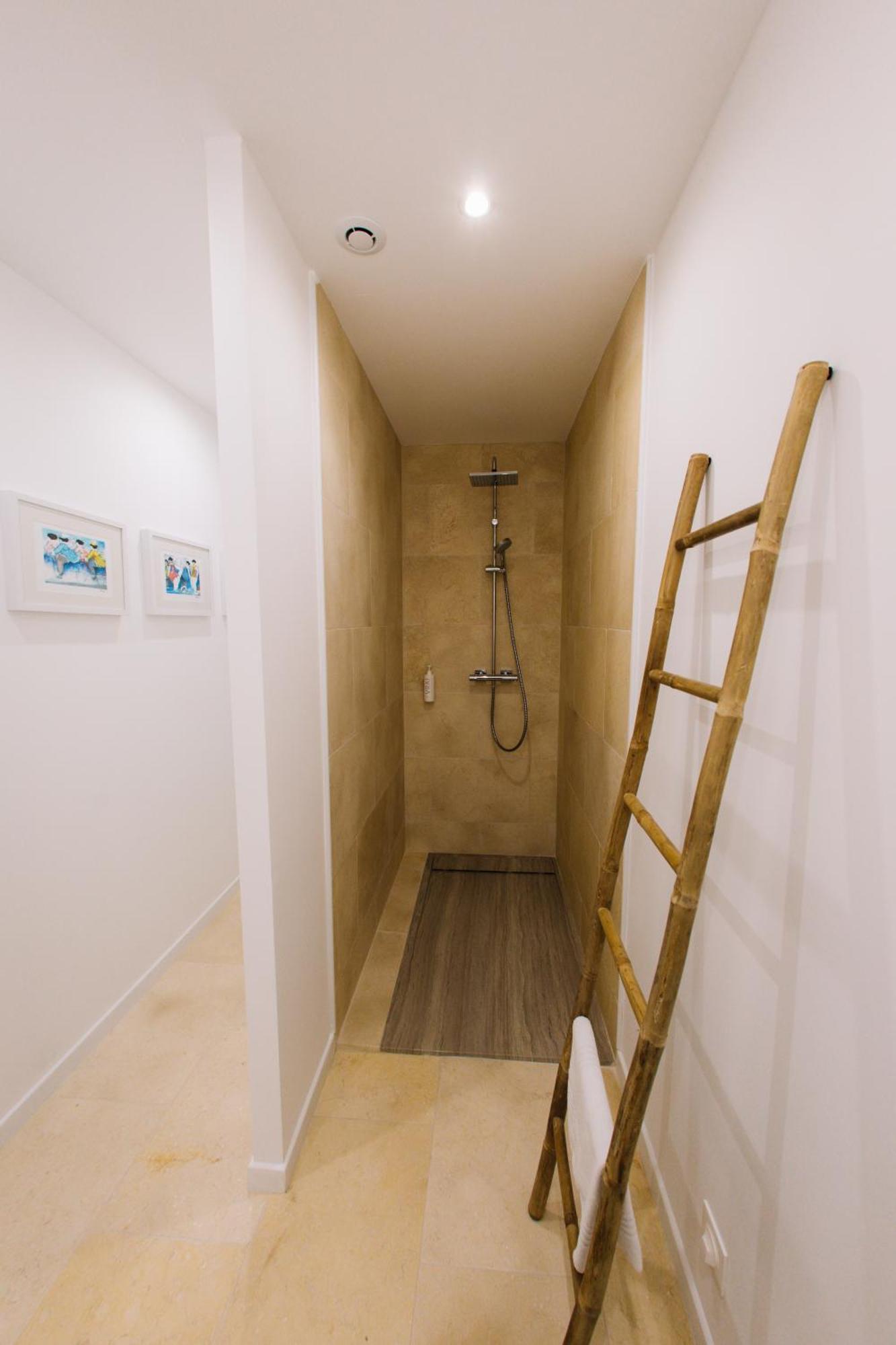 Mas Des Arts & Spa 卢普河畔拉科尔 外观 照片